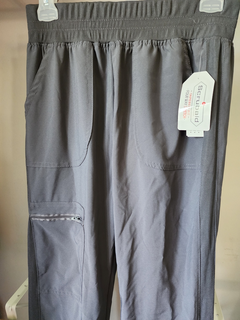 NWT Women's Scrub Pants Size Medium